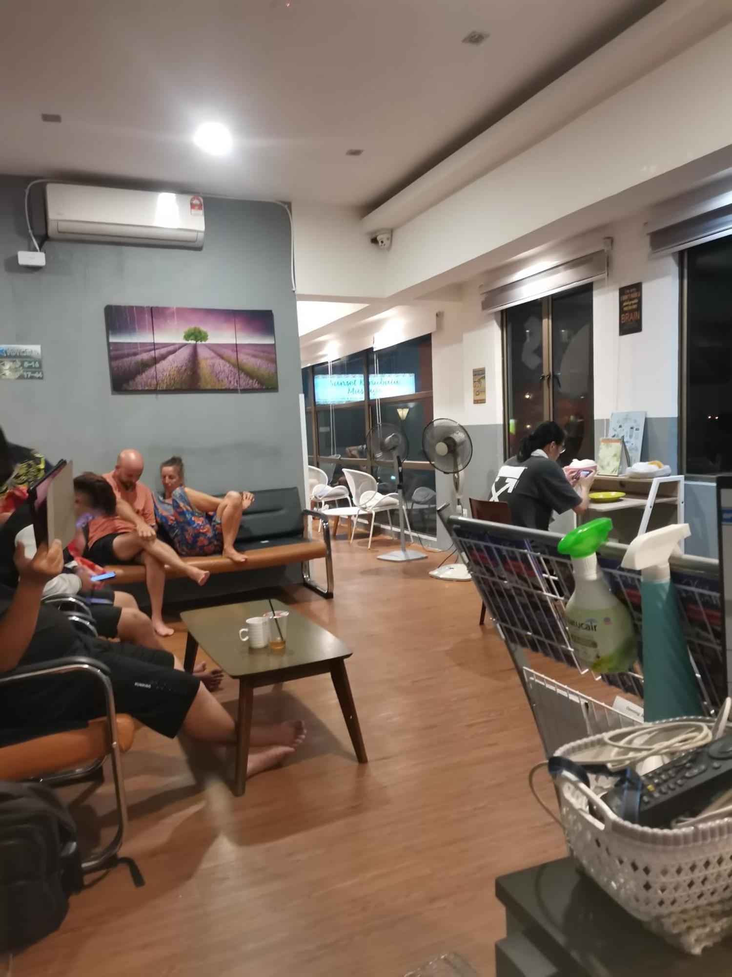 Space Cap Hotel Kota Kinabalu Extérieur photo